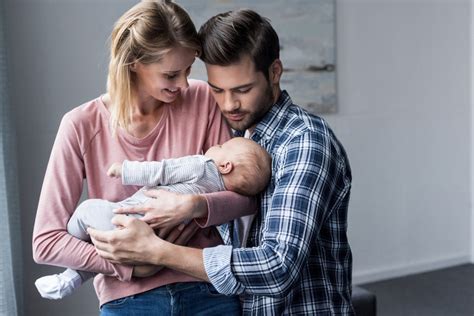 Devolución del IRPF por maternidad y paternidad se está ralentizando