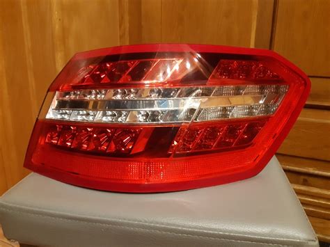 MERCEDES E klasa W212 Lampa Prawa Tył 2128201264 Skawina Kup teraz