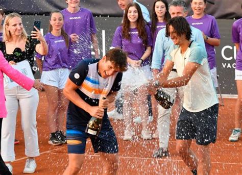 Tennis al Villa Carpena fioriscono i talenti su questi campi è