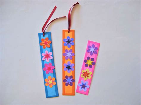 Gorgeous and Easy Paper Flower Bookmarks