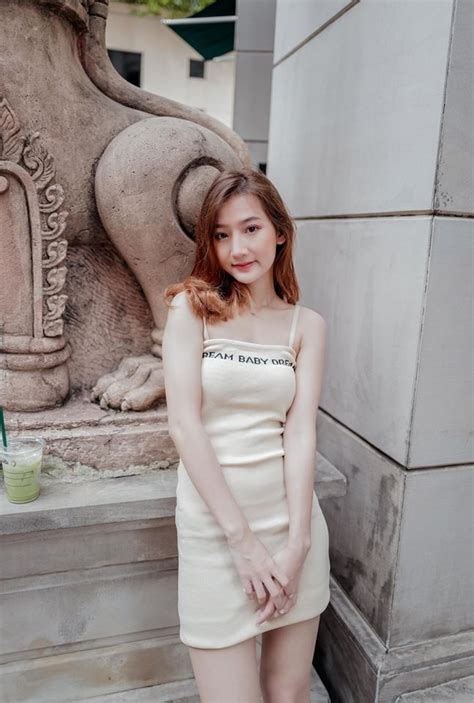 Một em hot girl siêu víp