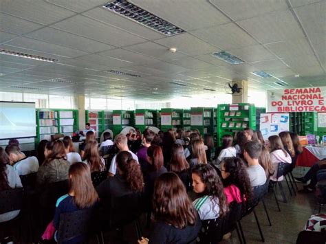 Semana Nacional Do Livro E Da Biblioteca Realizada No Campus Irati