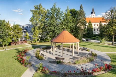 Slatinné Lázně Třeboň Lázeňský Dům Aurora Lázně Třeboň Spacz