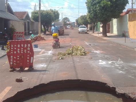 Saae Barretos Faz Corte Do Asfalto Da Rua C No Christiano Carvalho