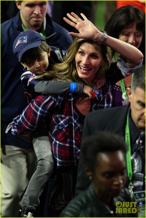 Tom Brady's Wife & Kids - See Photos of Them at His Past Super Bowls ...