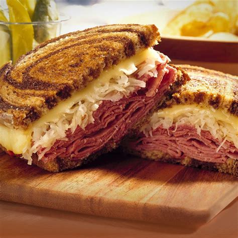 Reuben Sandwich Corned Beef Brisket Delika