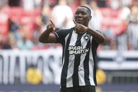 Saiba Situa O De Patrick De Paula Maior Investimento Da Saf Do Botafogo