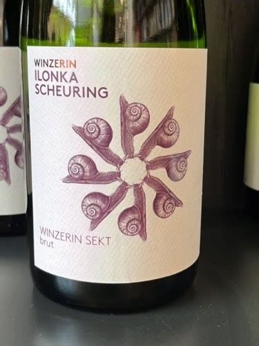 Winzerin Ilonka Scheuring Winzerin Sekt Brut Vivino Australia