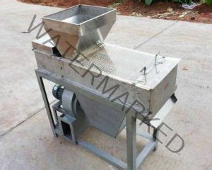 Automatic Dry Type Peanut Peeling Machine For Sale Romiter Group