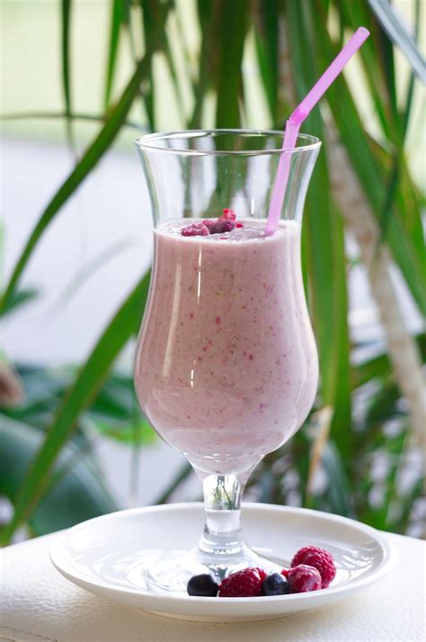 Himbeer Bananen Smoothie Fruchtig Clean Gesund Bananen Smoothie