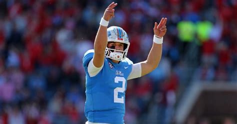 Phil Steele Top 25 Qbs For 2025 Nfl Draft Ahead Of 2024 College