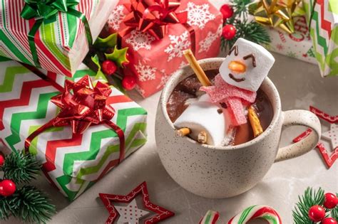Premium Photo Mug With Hot Chocolate With Melted Marshmallow Snowman