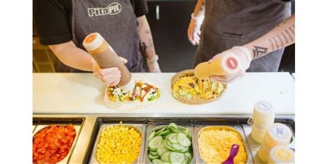 La Franchise Pita Pit Vise Les Restaurants En