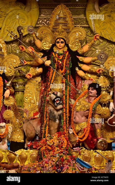 Durga Puja 2024 Date Kolkata - Tine Elbertina