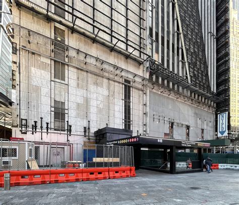 Billboard Removal And Transformation Of One Times Square Progresses In