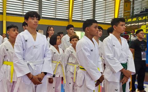 Campeonato De Taekwondo Re Ne A Atletas En Los Juegos Juveniles