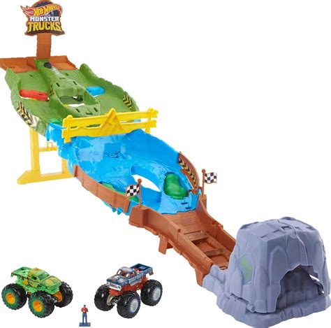 Amazon Hot Wheels Toy Monster Trucks Playset Wreckin Raceway
