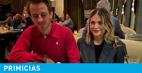 La hija de Kurt Cobain celebró su matrimonio con el hijo de Tony Hawk