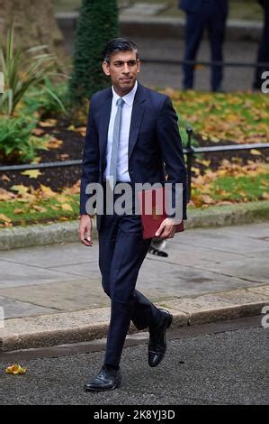 Prime Minister Rishi Sunak giving a press conference in Downing Street ...