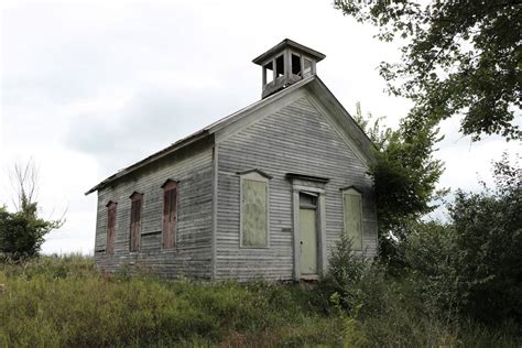 Abandoned School by Evyen8 on DeviantArt