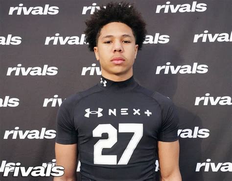 Recruiting Roundup Four Star Alex Graham Headlines Illini Gameday