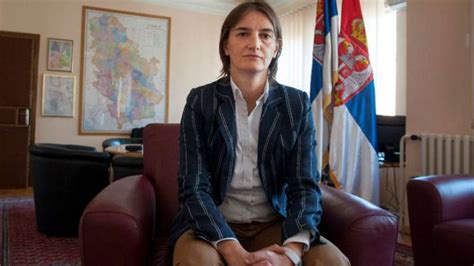 Foto Lesbian Di Serbia Dipercaya Jadi Perdana Menteri