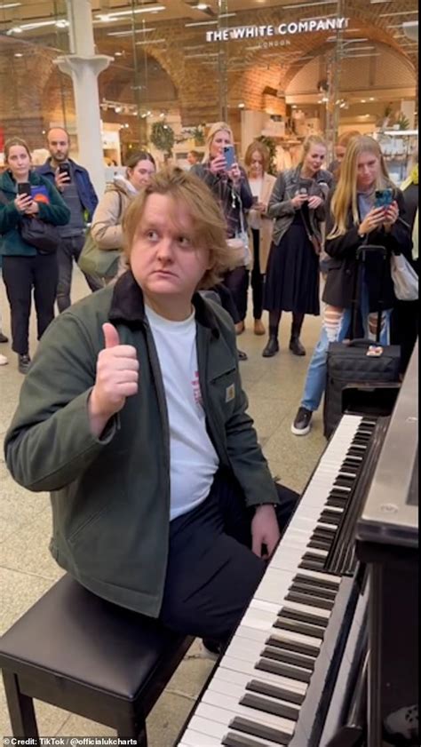 Lewis Capaldi Surprises Local Commuters By Playing The Piano And