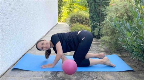 Fit Mit Pilates Und Redondo Ball Effektive Bungen