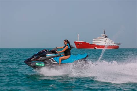 Dubaï Excursion en jet ski avec vue sur Burj Khalifa et Burj Al Arab