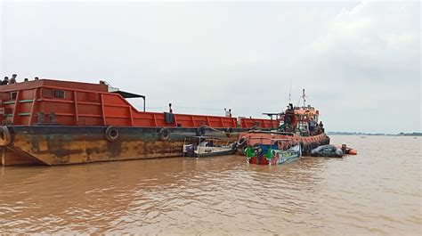 Kapten Kapal Tongkang Hilang Di Sungai Musi Setelah Ditabrak Tug Boat