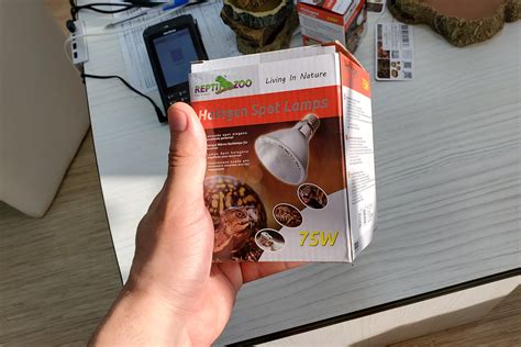 Лампа точечного прогрева ReptiZoo 75W - Интернет–магазин «Дарвин»