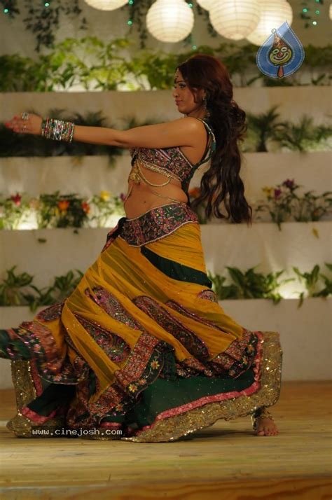 Udaya Bhanu Hot Spicy Pics Photo Of