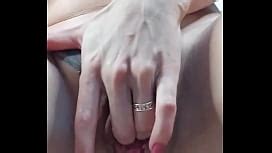 Russian Milf In Stockings Masturbates Wet Pussy Lying Down xxx Videos Porno Móviles