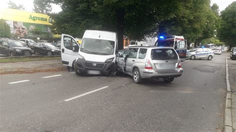 Groźny wypadek na ul Szczecińskiej w Koszalinie Jedna osoba trafiła