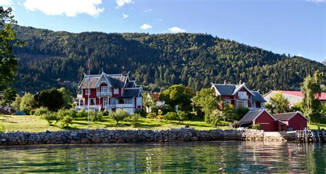 Balestrand - Norway, Lakes & Mountains Holidays 2021 | Inghams