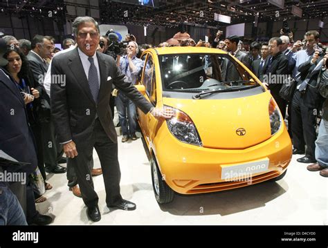 TATA boss Ratan Tata presents the TATA Nano at the press day to the ...