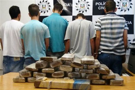 G1 Quadrilha paranaense é presa 30 kg de maconha em Porto Alegre