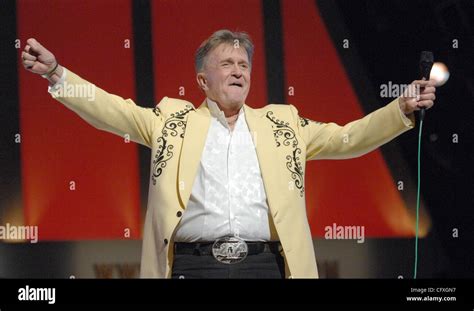 Apr 14 2007 Nashville Tn Usa Grand Ole Opry Star Bill Anderson Performs Live At The Grand