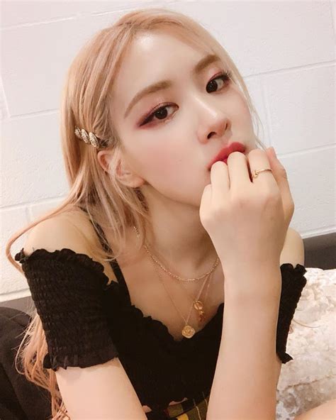 Blackpinks Makeup Artist Shares Her Secrets To How She Completes Rosé