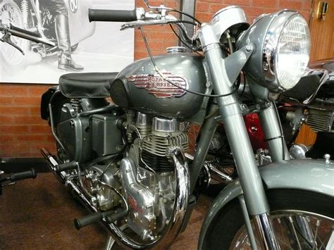 File:Royal Enfield Bullet 350 1955.JPG - Wikipedia