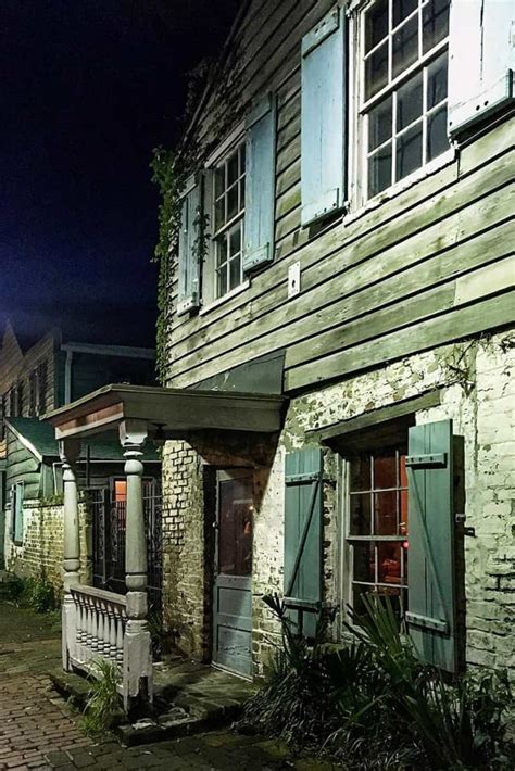 Haunted Restaurants in Savannah: Which One is the Spookiest? - Savannah ...