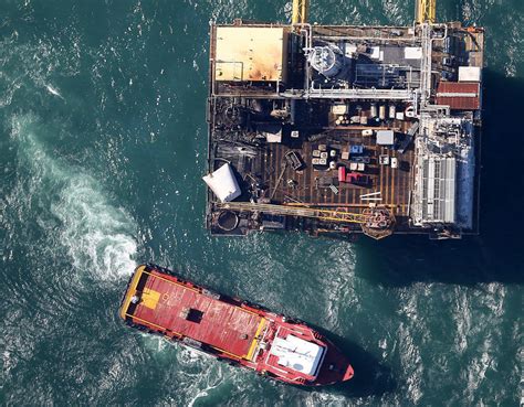 Oil Rig Explosion Raises Questions on Offshore Wells Safety