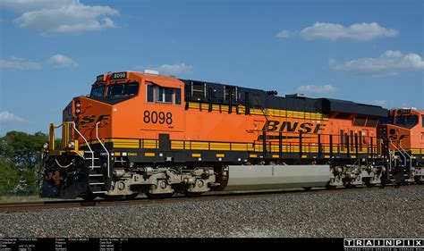 The BNSF Photo Archive - ES44C4 #8098