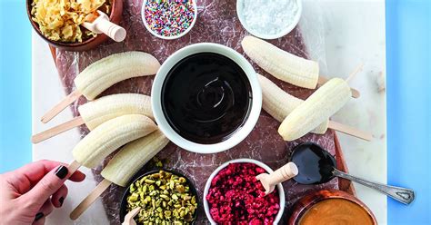 Recept Vegan Ijsjes Banaan Met Vegan Chocolade En Toppings