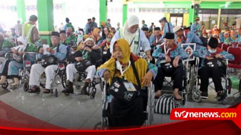 Karyawan Garuda Indonesia Minta Maaf Soal Keterlambatan Penerbangan Haji