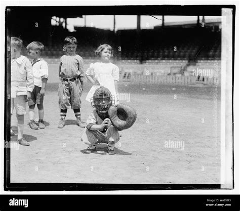 Children playing baseball Stock Photo - Alamy