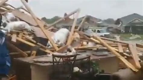 Minstens Zeven Doden En Veel Schade Door Tornado S In Mississippi