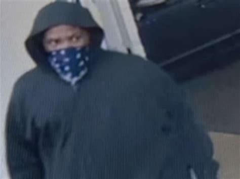 Fairfax Police Seeking Suspected ‘pepper Spraying Robber Connected To