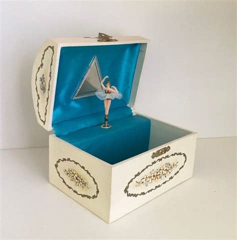 Vintage Ballerina Music Box Wind Up Musical Jewelry Box Etsy Music