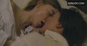 AMMONITE NUDE SCENES AZNude